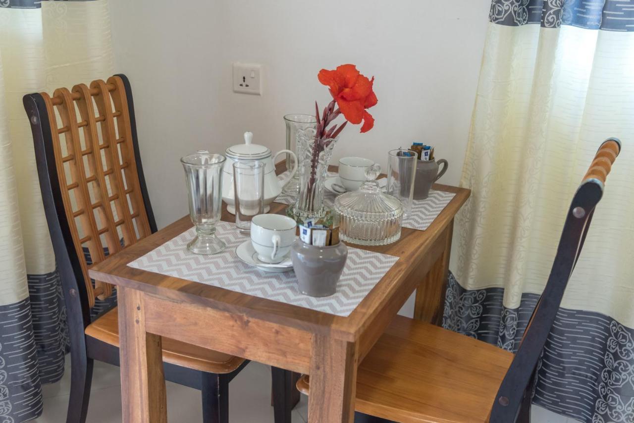 Autumn Home Stay Дамбула Екстериор снимка